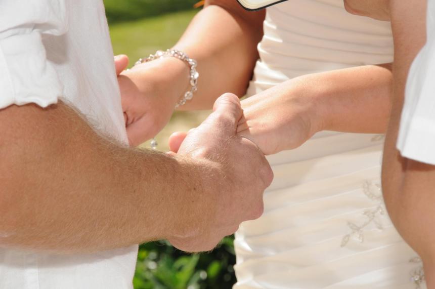 Wedding photographers London Ontario. Columbia Photos is wedding photography based in London Ontario. Owner and pro photographer is Phil Vanderpost.