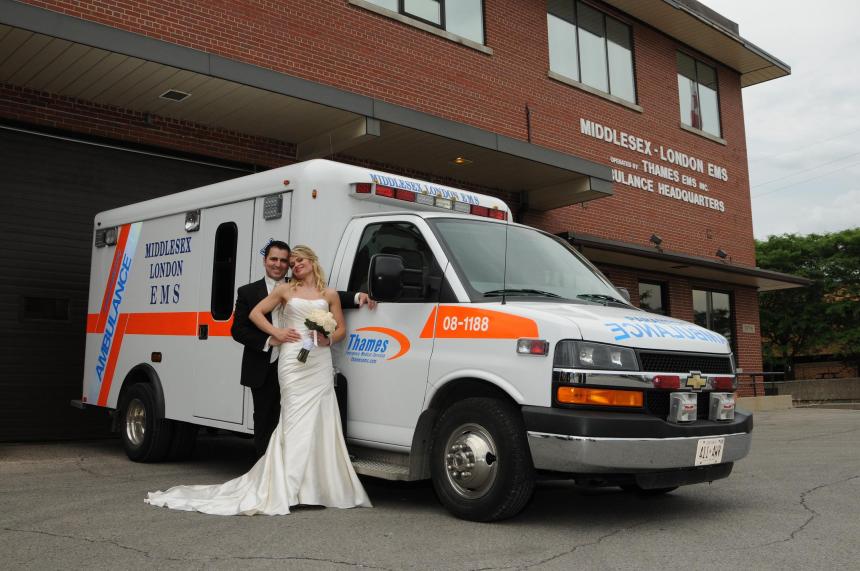 Wedding photographers London Ontario. Columbia Photos is wedding photography based in London Ontario. Owner and pro photographer is Phil Vanderpost.