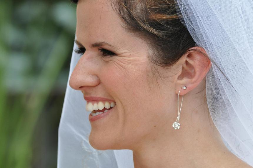 Wedding photographers London Ontario. Columbia Photos is wedding photography based in London Ontario. Owner and pro photographer is Phil Vanderpost.
