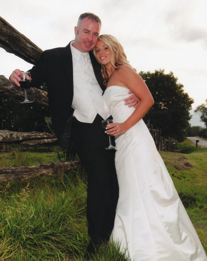 Wedding photographers London Ontario. Columbia Photos is wedding photography based in London Ontario. Owner and pro photographer is Phil Vanderpost.