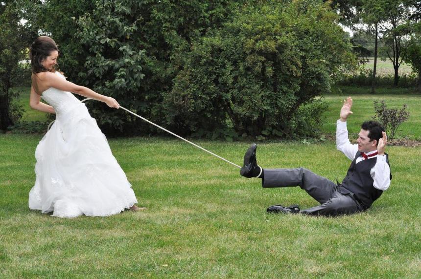 Wedding photographers London Ontario. Columbia Photos is wedding photography based in London Ontario. Owner and pro photographer is Phil Vanderpost.