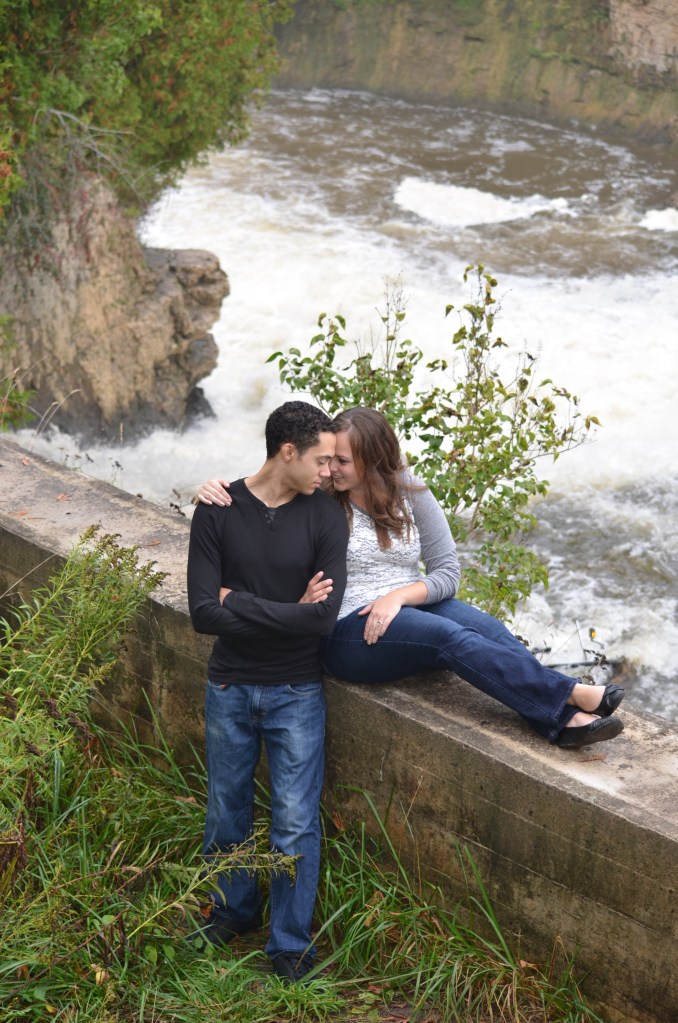 Wedding photographers London Ontario. Columbia Photos is wedding photography based in London Ontario. Owner and pro photographer is Phil Vanderpost.
