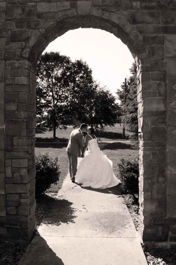 Wedding photographers London Ontario. Columbia Photos is wedding photography based in London Ontario. Owner and pro photographer is Phil Vanderpost.