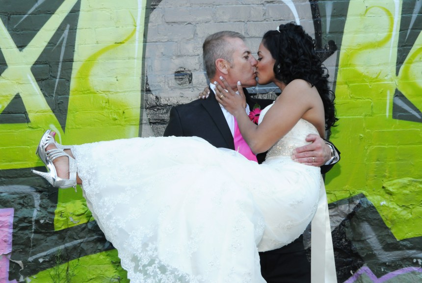 Wedding photographers London Ontario. Columbia Photos is wedding photography based in London Ontario. Owner and pro photographer is Phil Vanderpost.
