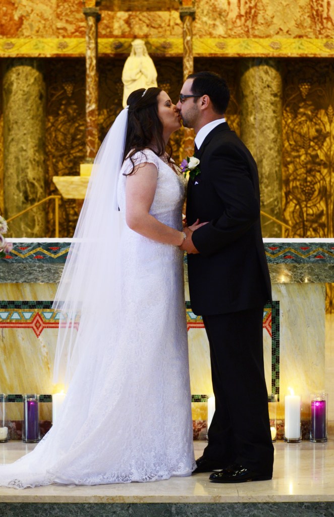 Wedding photographers London Ontario. Columbia Photos is wedding photography based in London Ontario. Owner and pro photographer is Phil Vanderpost.