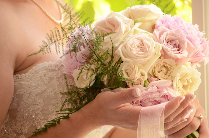 Wedding photographers London Ontario. Columbia Photos is wedding photography based in London Ontario. Owner and pro photographer is Phil Vanderpost.