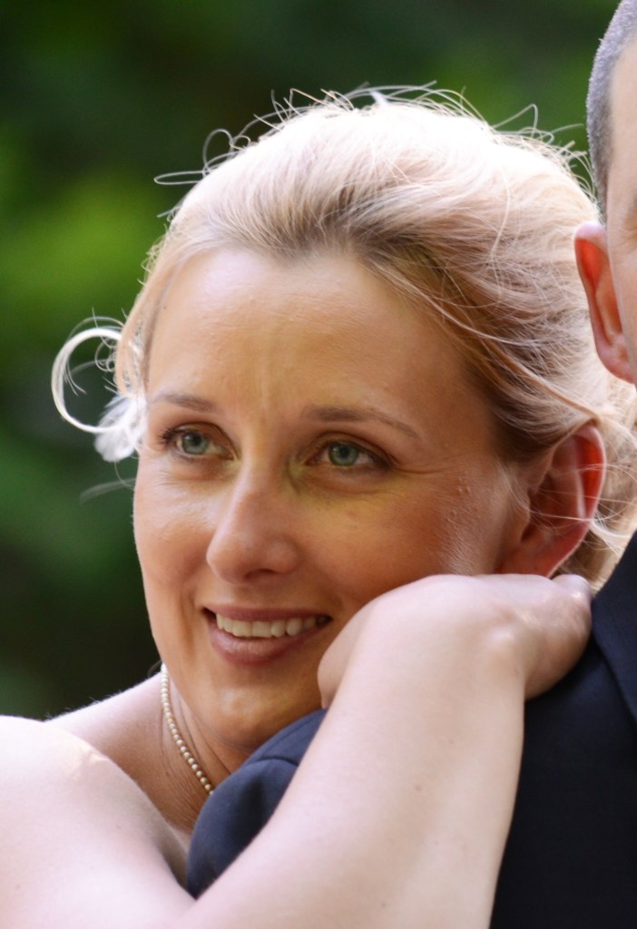 Wedding photographers London Ontario. Columbia Photos is wedding photography based in London Ontario. Owner and pro photographer is Phil Vanderpost.