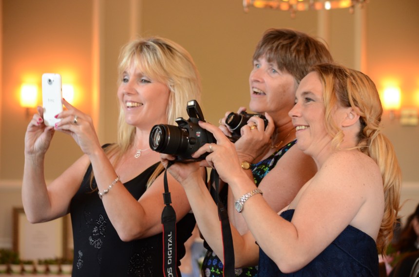 Wedding photographers London Ontario. Columbia Photos is wedding photography based in London Ontario. Owner and pro photographer is Phil Vanderpost.