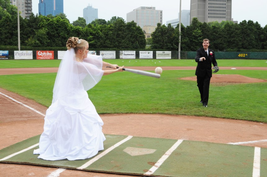 London Ontario Wedding Photographers. Columbia Photos is wedding photography London Ontario. Wedding Venues London Ontario.