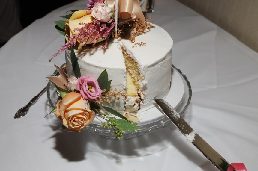 Wedding photographers London Ontario. Columbia Photos is wedding photography based in London Ontario. Owner and pro photographer is Phil Vanderpost.
