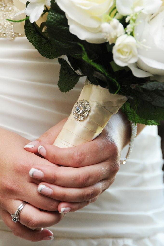 Wedding photographers London Ontario. Columbia Photos is wedding photography based in London Ontario. Owner and pro photographer is Phil Vanderpost.