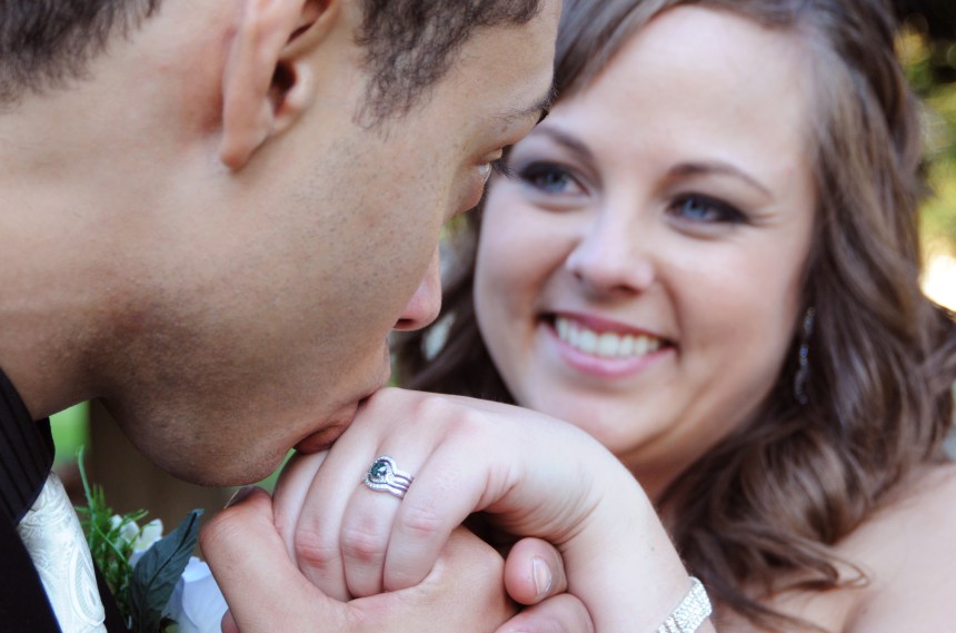 Wedding photographers London Ontario. Columbia Photos is wedding photography based in London Ontario. Owner and pro photographer is Phil Vanderpost.