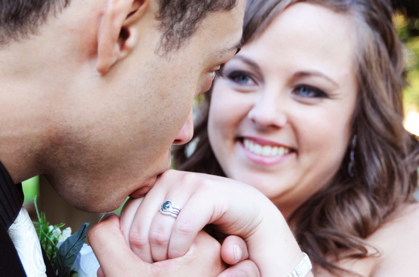 London Ontario Wedding Photographers. Columbia Photos is wedding photography London Ontario.