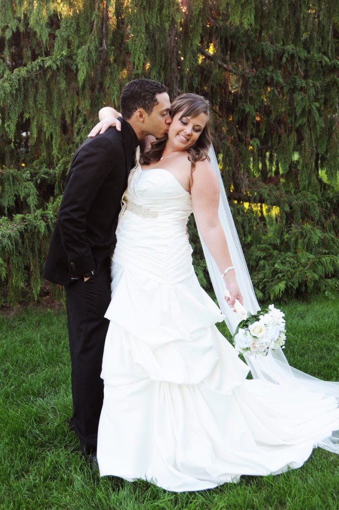London Ontario Wedding Photographers. Columbia Photos is wedding photography London Ontario. Wedding Venues London Ontario.