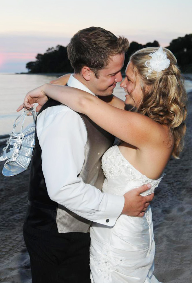 Wedding photographers London Ontario. Columbia Photos is wedding photography based in London Ontario. Owner and pro photographer is Phil Vanderpost.