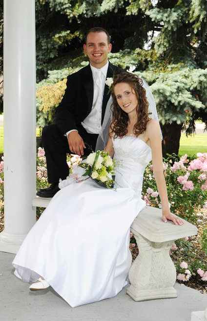 Wedding photographers London Ontario. Columbia Photos is wedding photography based in London Ontario. Owner and pro photographer is Phil Vanderpost.