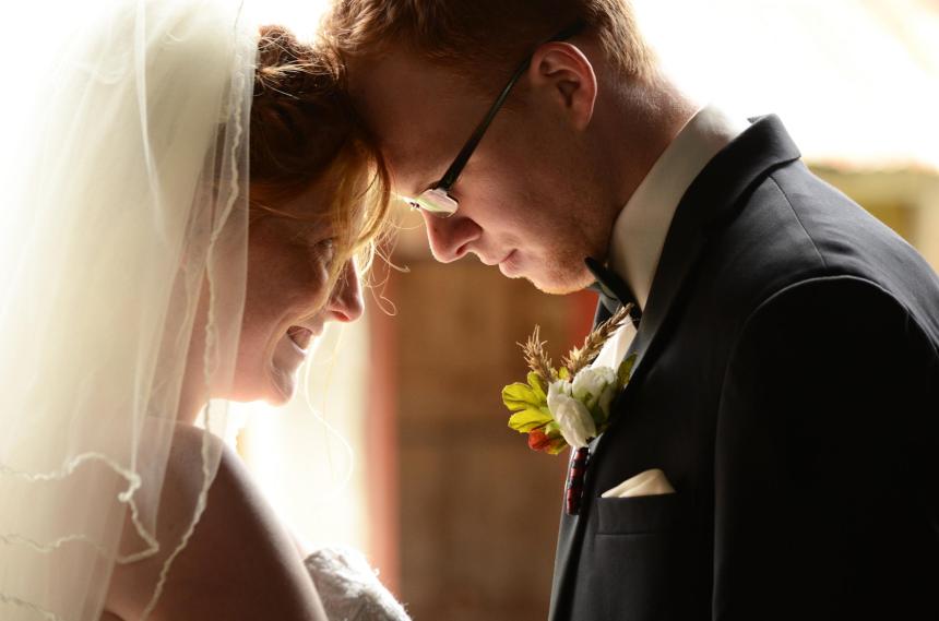 Wedding photographers London Ontario. Columbia Photos is wedding photography based in London Ontario. Owner and pro photographer is Phil Vanderpost.