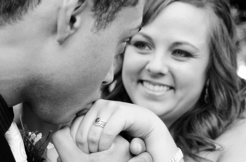 London Ontario Wedding Photographers. Columbia Photos is wedding photography London Ontario. Wedding Venues London Ontario.