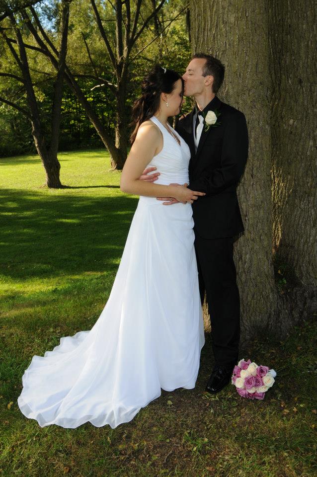 Wedding photographers London Ontario. Columbia Photos is wedding photography based in London Ontario. Owner and pro photographer is Phil Vanderpost.