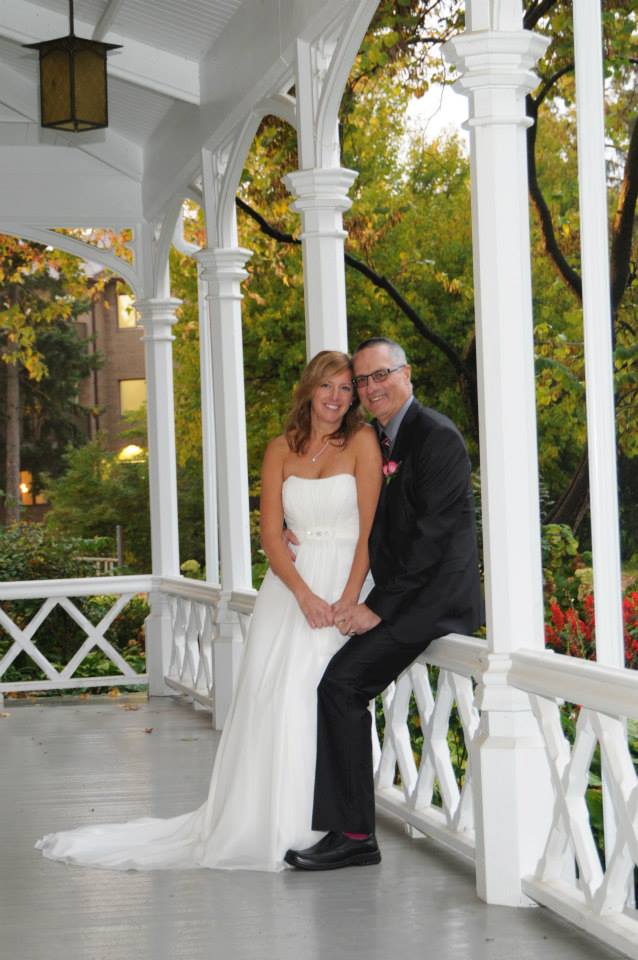 Wedding photographers London Ontario. Columbia Photos is wedding photography based in London Ontario. Owner and pro photographer is Phil Vanderpost.