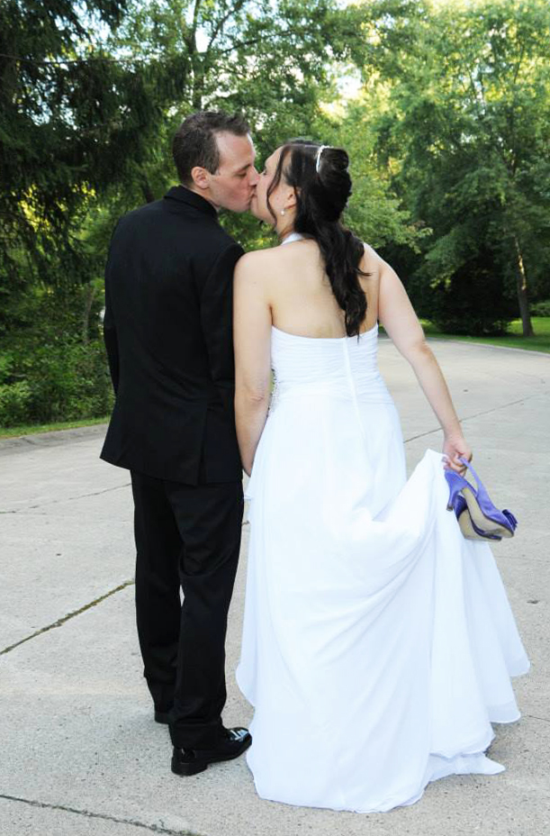 Wedding photographers London Ontario. Columbia Photos is wedding photography based in London Ontario. Owner and pro photographer is Phil Vanderpost.