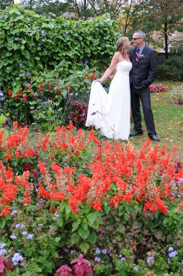 Wedding photographers London Ontario. Columbia Photos is wedding photography based in London Ontario. Owner and pro photographer is Phil Vanderpost.