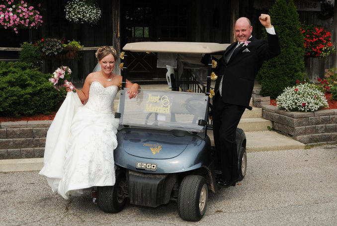 Wedding Photographers London Ontario. Columbia Photos is wedding photography in London Ontario. Wedding venues London Ontario.