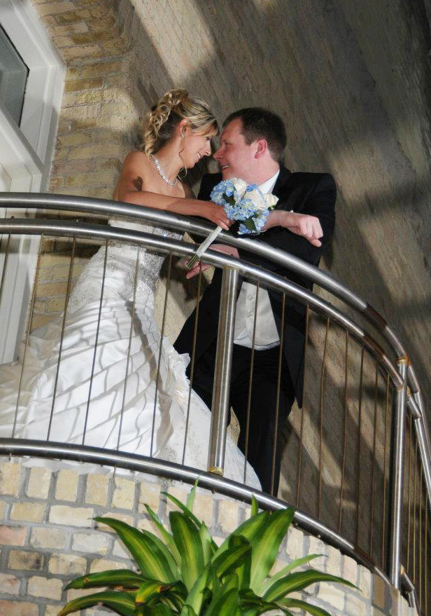 Wedding photographers London Ontario. Columbia Photos is wedding photography based in London Ontario. Owner and pro photographer is Phil Vanderpost.
