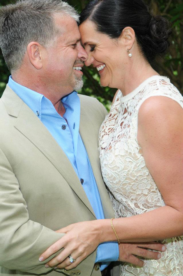 Wedding photographers London Ontario. Columbia Photos is wedding photography based in London Ontario. Owner and pro photographer is Phil Vanderpost.