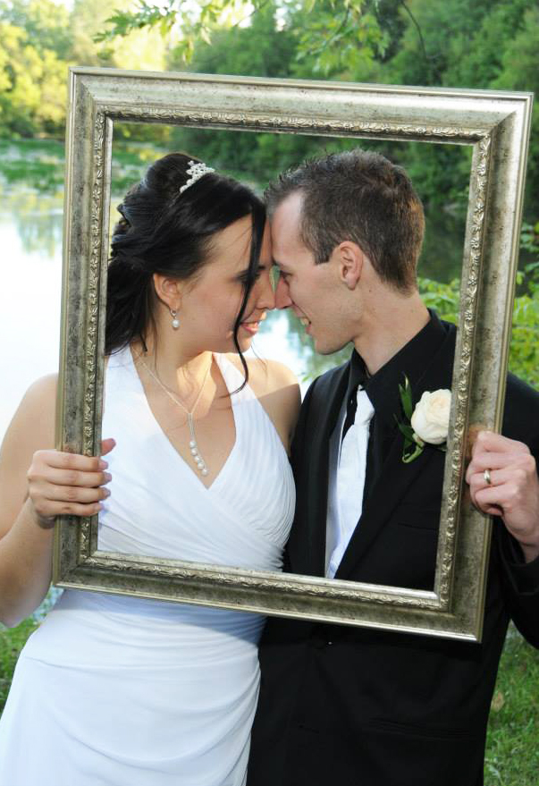 Wedding photographers London Ontario. Columbia Photos is wedding photography based in London Ontario. Owner and pro photographer is Phil Vanderpost.