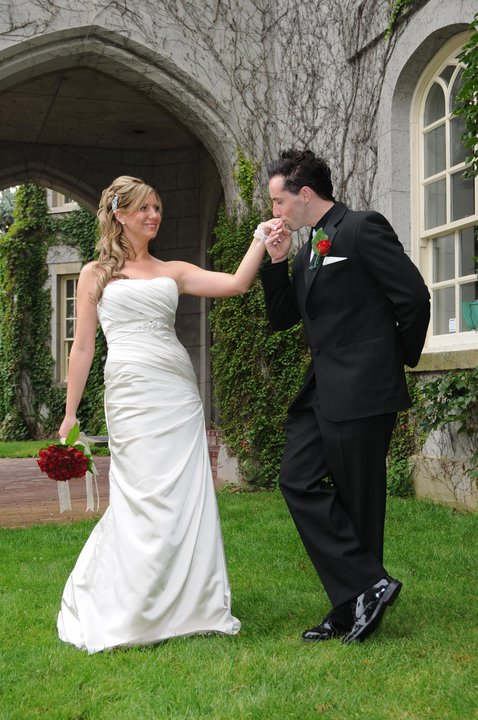 Wedding photographers London Ontario. Columbia Photos is wedding photography based in London Ontario. Owner and pro photographer is Phil Vanderpost.