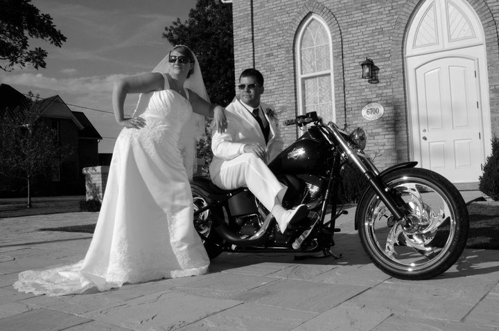 Wedding photographers London Ontario. Columbia Photos is wedding photography based in London Ontario. Owner and pro photographer is Phil Vanderpost.