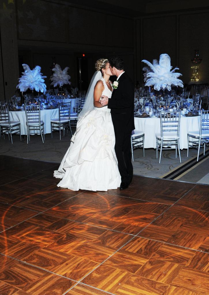 Wedding photographers London Ontario. Columbia Photos is wedding photography based in London Ontario. Owner and pro photographer is Phil Vanderpost.