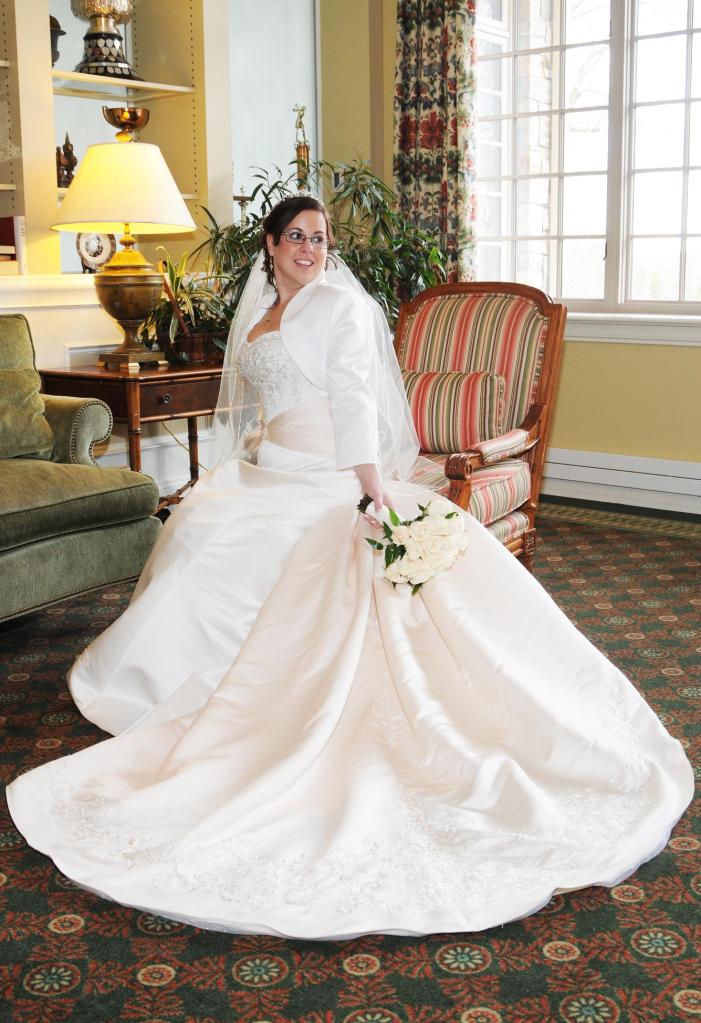 Wedding photographers London Ontario. Columbia Photos is wedding photography based in London Ontario. Owner and pro photographer is Phil Vanderpost.