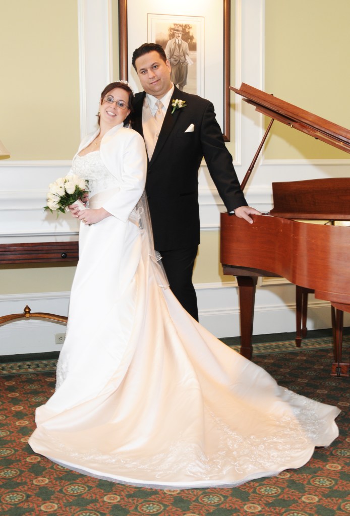 Wedding photographers London Ontario. Columbia Photos is wedding photography based in London Ontario. Owner and pro photographer is Phil Vanderpost.