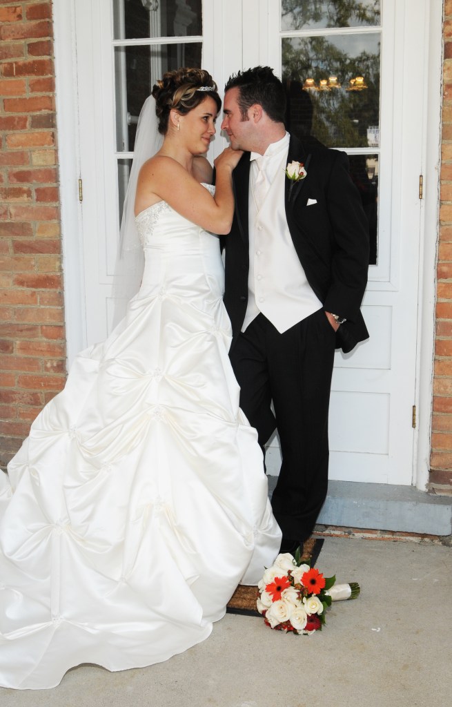 Wedding photographers London Ontario. Columbia Photos is wedding photography based in London Ontario. Owner and pro photographer is Phil Vanderpost.