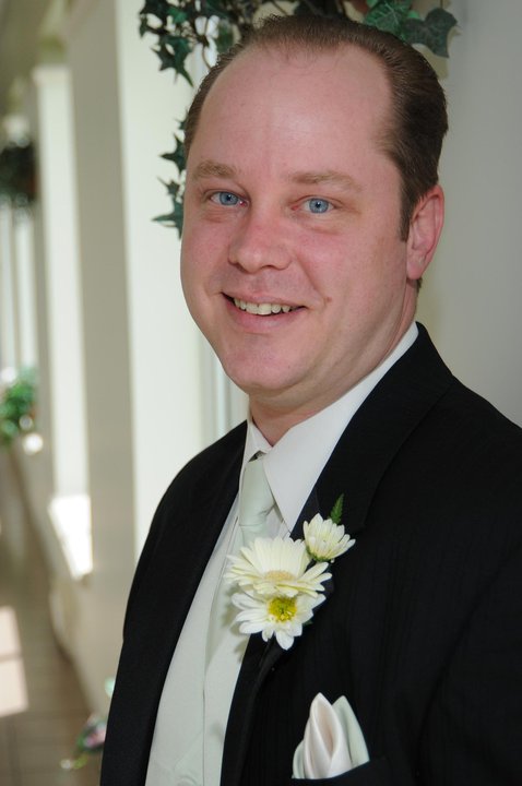 Wedding photographers London Ontario. Columbia Photos is wedding photography based in London Ontario. Owner and pro photographer is Phil Vanderpost.