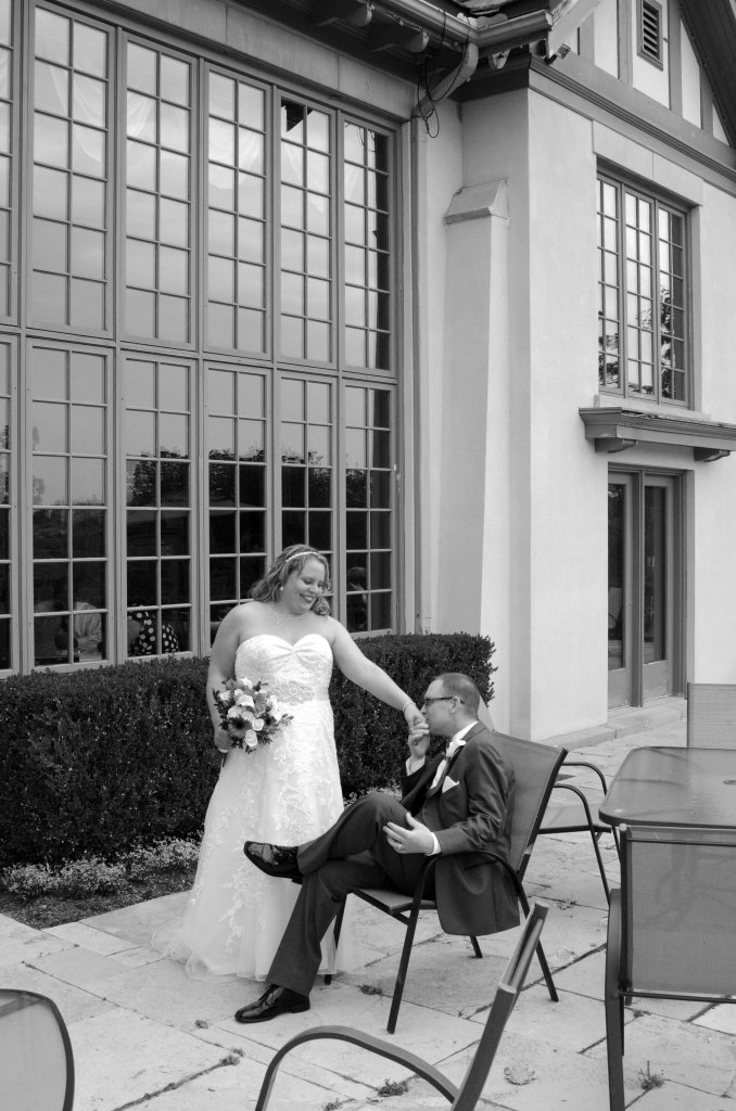 Wedding photographers London Ontario. Columbia Photos is wedding photography based in London Ontario. Owner and pro photographer is Phil Vanderpost.