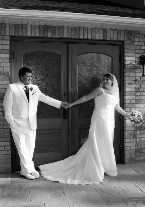 Wedding photographers London Ontario. Columbia Photos is wedding photography based in London Ontario. Owner and pro photographer is Phil Vanderpost.