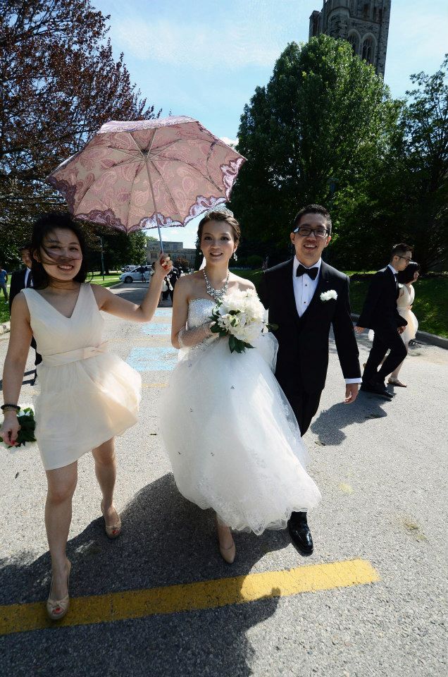 Wedding photographers London Ontario. Columbia Photos is wedding photography based in London Ontario. Owner and pro photographer is Phil Vanderpost.