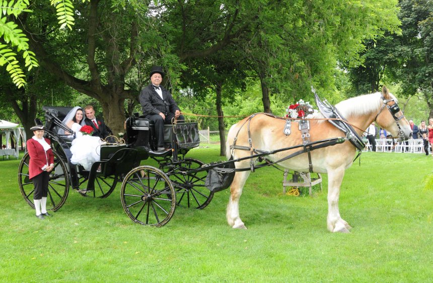 Wedding photographers London Ontario. Columbia Photos is wedding photography based in London Ontario. Owner and pro photographer is Phil Vanderpost.
