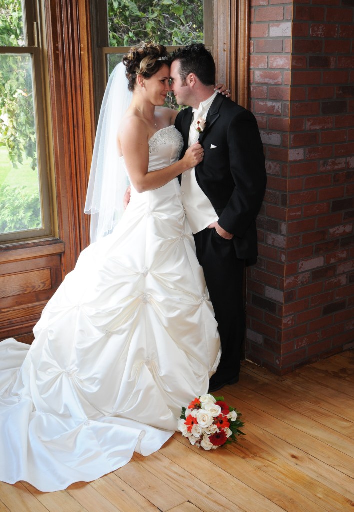 Wedding photographers London Ontario. Columbia Photos is wedding photography based in London Ontario. Owner and pro photographer is Phil Vanderpost.