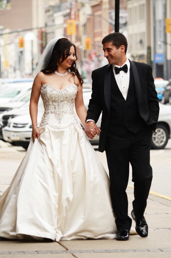 Wedding photographers London Ontario. Columbia Photos is wedding photography based in London Ontario. Owner and pro photographer is Phil Vanderpost.