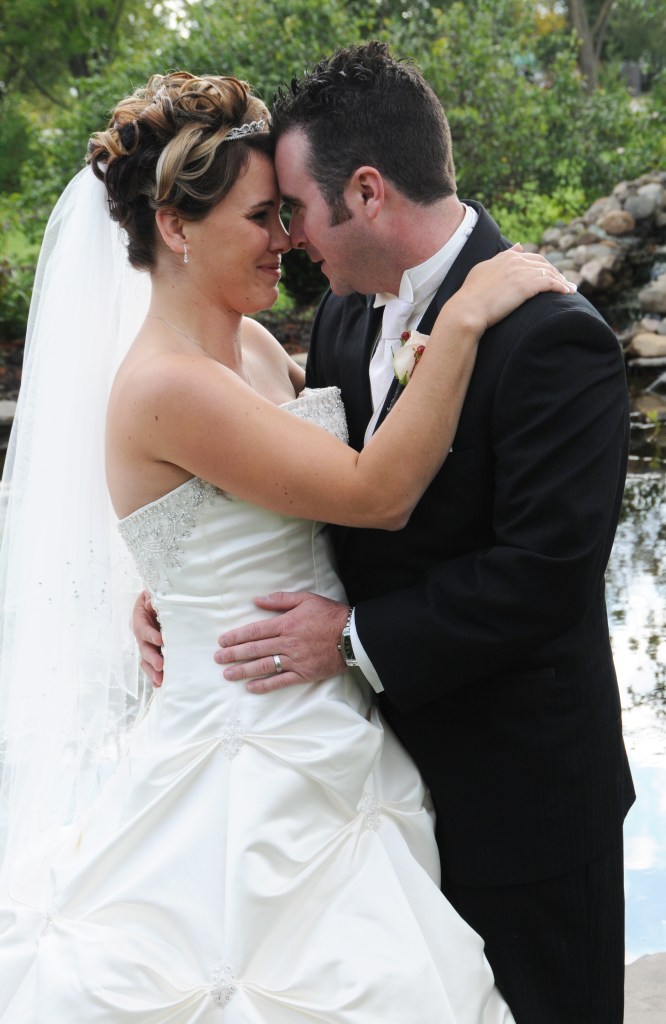Wedding photographers London Ontario. Columbia Photos is wedding photography based in London Ontario. Owner and pro photographer is Phil Vanderpost.