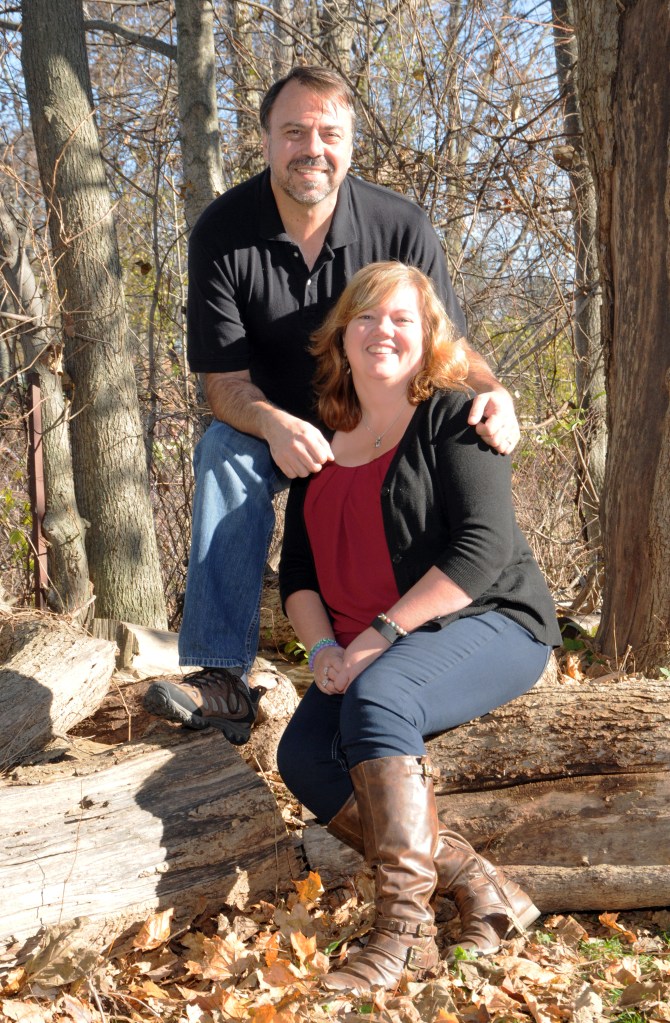 Wedding photographers London Ontario. Columbia Photos is wedding photography based in London Ontario. Owner and pro photographer is Phil Vanderpost.