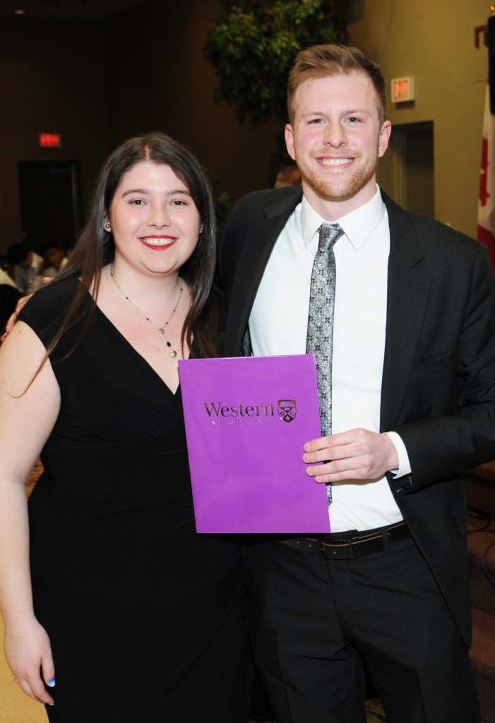 Wedding photographers London Ontario. Columbia Photos is wedding photography based in London Ontario. Owner and pro photographer is Phil Vanderpost.