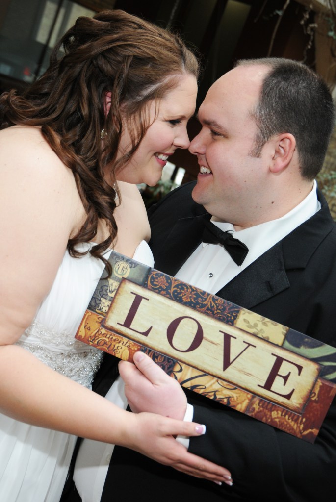 Wedding photographers London Ontario. Columbia Photos is wedding photography based in London Ontario. Owner and pro photographer is Phil Vanderpost.
