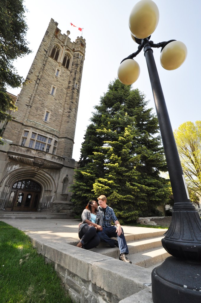 Wedding photographers London Ontario. Columbia Photos is wedding photography based in London Ontario. Owner and pro photographer is Phil Vanderpost.