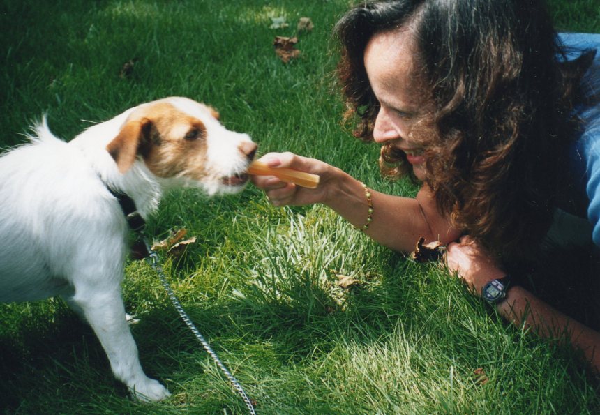 Carol Eyre. Wedding photographers London Ontario. Columbia Photos is wedding photography based in London Ontario. Owner and pro photographer is Phil Vanderpost.