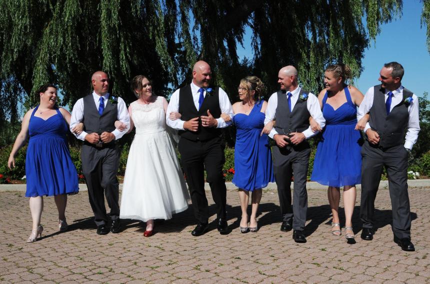 Wedding photographers London Ontario. Columbia Photos is wedding photography based in London Ontario. Owner and pro photographer is Phil Vanderpost.
